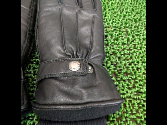 Size: 2XL
DEGNER
Leather Winter Gloves