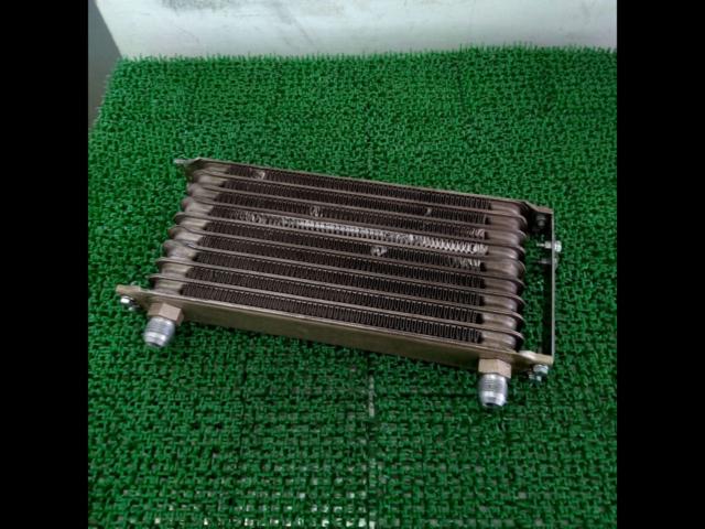 Translation
Unknown Manufacturer
9-stage oil cooler