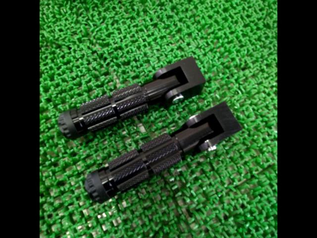 Unknown Manufacturer
Aluminum Footpeg Steps
Fixed part approximately 14mm
