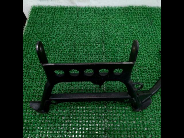 Genuine Yamaha center stand
Cygnus X (type 4
SEA5J)