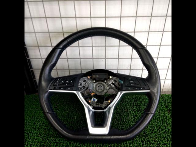 MITSUBISHI 純正ステアリング