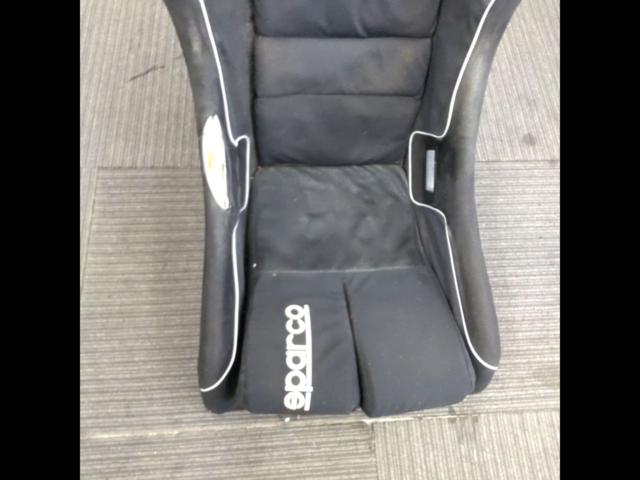 SPARCO REV PLUS フルバケットシート