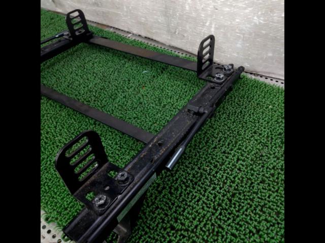 カワイ製作所 シートレール N045R【RH･運転席側】