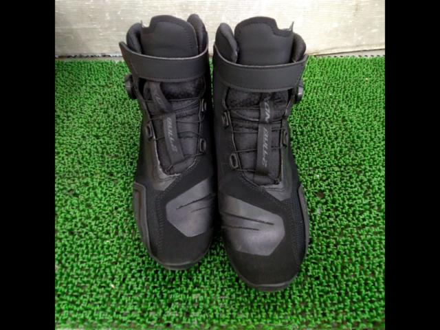 Size: 26.5cm
IXON
BULL
2
AIR
Bike shoes