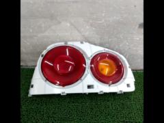 NISSAN スカイラインGT-R(BNR34) 純正テールレンズ ※助手席側(LH)※