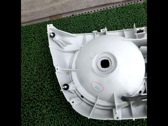 NISSAN スカイラインGT-R(BNR34) 純正テールレンズ ※助手席側(LH)※