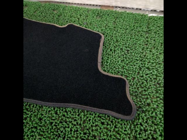 メーカー不明 ダッシュマット ハスラー