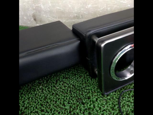 メーカー不明 センターコンソール ハスラー