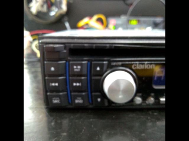 Clarion DXZ385USB ★フロントAUX-in&USB搭載★