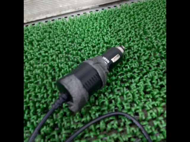 DiNAVi
DNC-574A
5 inches portable navigation