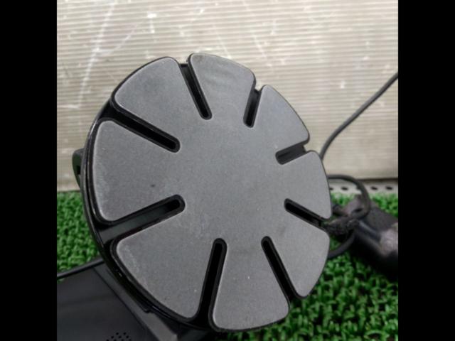 DiNAVi
DNC-574A
5 inches portable navigation