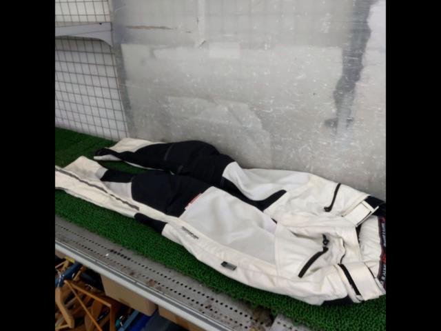 Size: 2XLB
KOMINE
PK-711
Tourer mesh pants
Framer