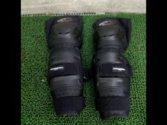 KOMINE
Extreme Knee Shin Protector
Short SK-607