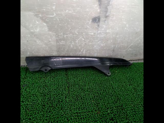 YAMAHA
RZ250R (29L)
Genuine chain cover