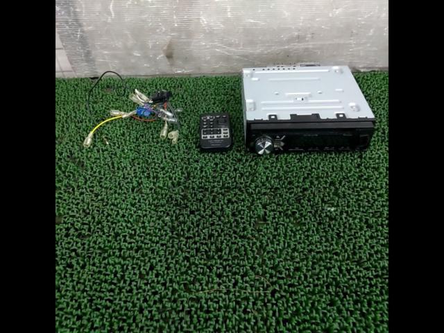 carrozzeria
DEH-4300
Equipped with front AUX-in & USB