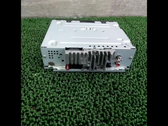 carrozzeria
DEH-4300
Equipped with front AUX-in & USB