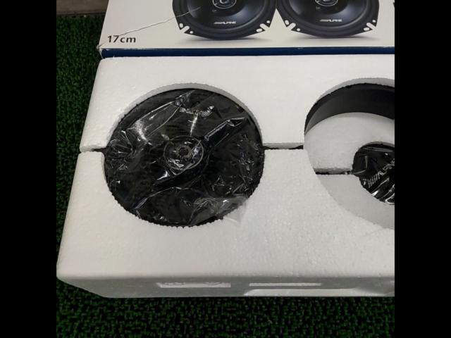 ALPINE
STE-G170C
17cm coaxial speakers