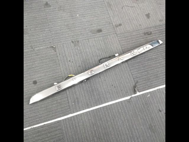 NISSAN
Genuine rear gate garnish for Elgrand/E52