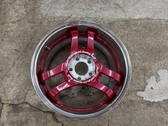 One YOKOHAMA wheel
SUPER
ADVAN
Racing
Ver.2