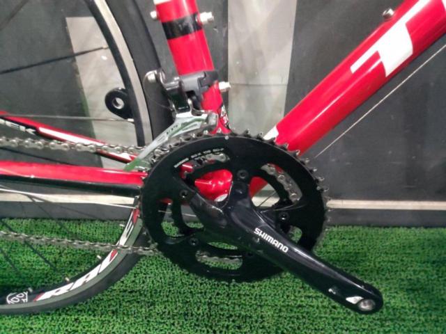 TREK 2.3 2012モデル 700x23c2x10sアルミロードバイク レッド サイズ52/参考サイズ170-180