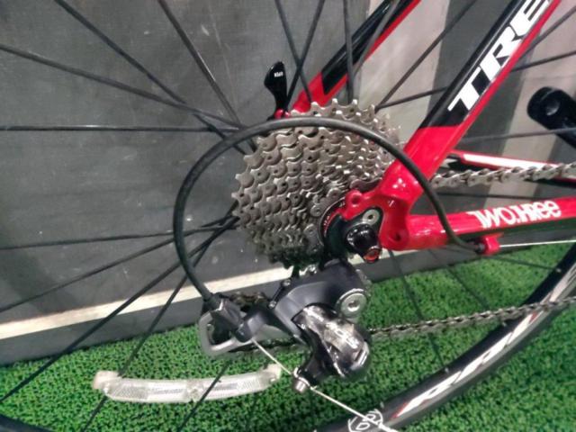 TREK 2.3 2012モデル 700x23c2x10sアルミロードバイク レッド サイズ52/参考サイズ170-180