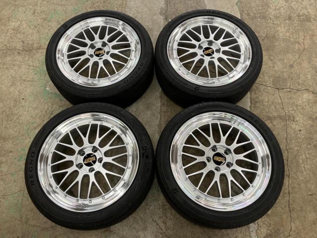 BBS
LM
+
BRIDGESTONE
REGNO
GR-X II
