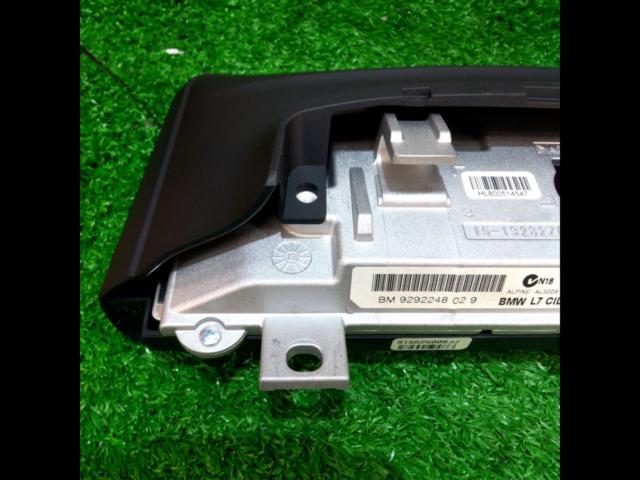 Wakeari
BMW genuine
Multi-Monitor