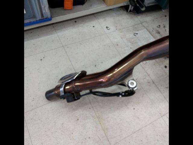 [ZRX1200DAEG] KAWASAKI
Genuine
Exhaust pipe
