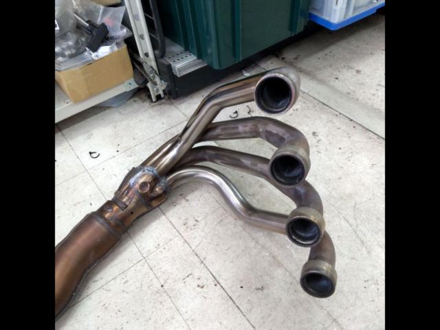 [ZRX1200DAEG] KAWASAKI
Genuine
Exhaust pipe