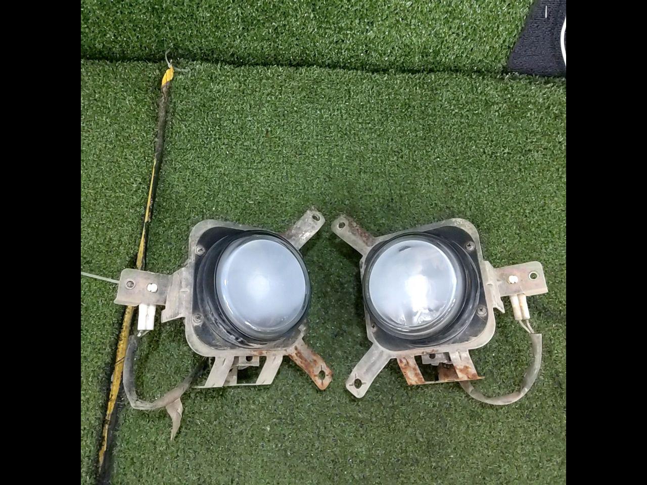 Jimny/JB23 CIBIE
F-33
Fog lamp
Right and left