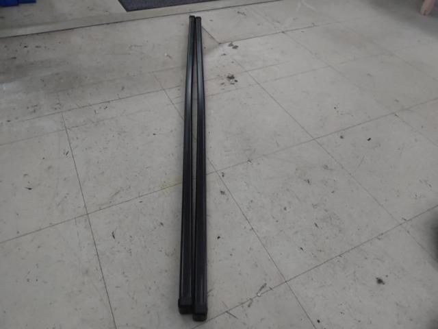 THULE
TH7122+TH7104
Based carrier
Set Rasheen / Vehicle with roof rails