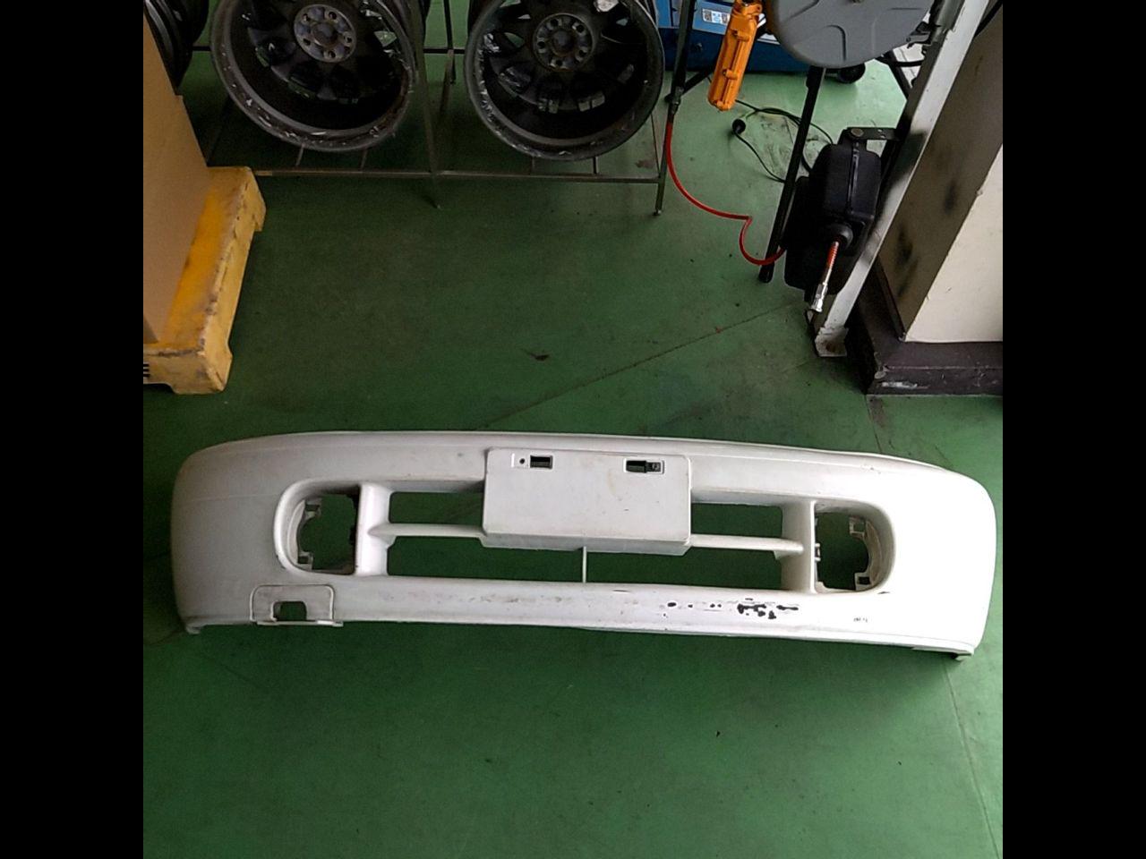 Nissan March (K11)
Genuine
Previous / Medium term
Front bumper