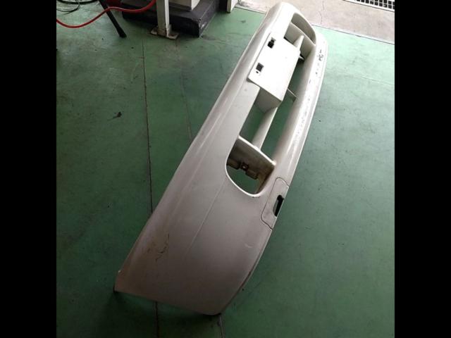 Nissan March (K11)
Genuine
Previous / Medium term
Front bumper