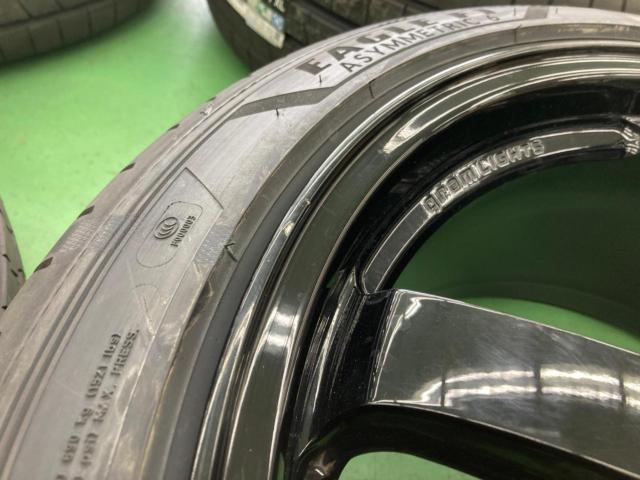 RAYS
GRAM
LIGHTS
57 CR
+
GOODYEAR
EAGLE
F1
ASYMMETRIC6
225 / 45R18
95Y
XL