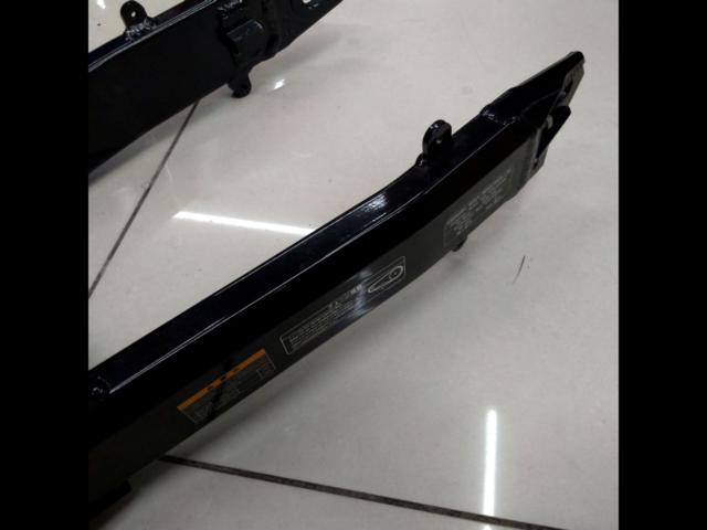 KAWASAKI genuine
Z900RS genuine
Swing arm