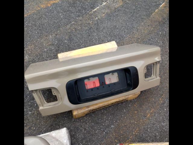 HONDA
Civic/EJ1 genuine trunk