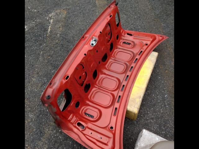 HONDA
Civic/EJ1 genuine trunk