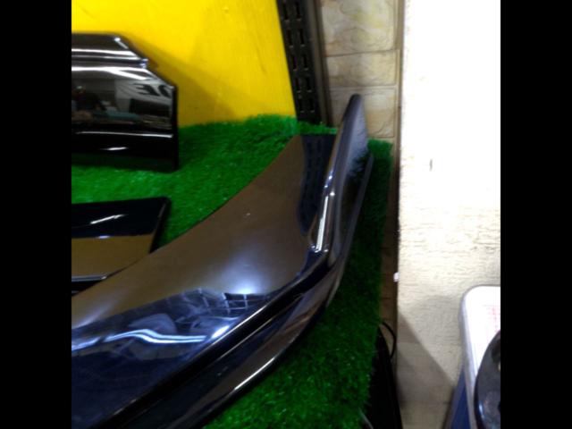 Unknown Manufacturer
General-purpose front lip spoiler