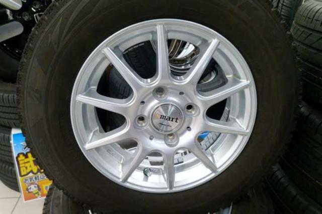 MARUKA
SERVICE
MANARAY
SPORT
EUROSPEED
SMART + BRIDGESTONE
BLIZZAK
VRX2