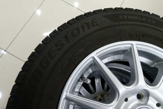 MARUKA
SERVICE
MANARAY
SPORT
EUROSPEED
SMART + BRIDGESTONE
BLIZZAK
VRX2