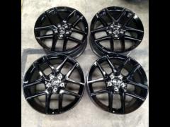 HONDA
Civic RS/FL1 genuine wheels
(With noise reduction)