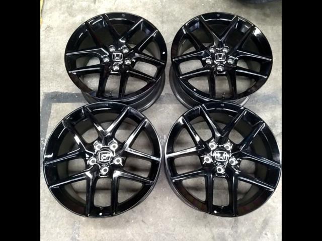 HONDA
Civic RS/FL1 genuine wheels
(With noise reduction)