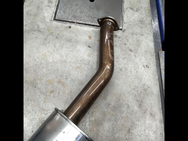 A'PEXi
N1
Evolution
[Sylvia / S15
SR20DET *Mid-pipe muffler deformed and severely dented
*It's unclear if it can be installed straight...
Current sales