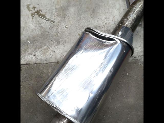 A'PEXi
N1
Evolution
[Sylvia / S15
SR20DET *Mid-pipe muffler deformed and severely dented
*It's unclear if it can be installed straight...
Current sales