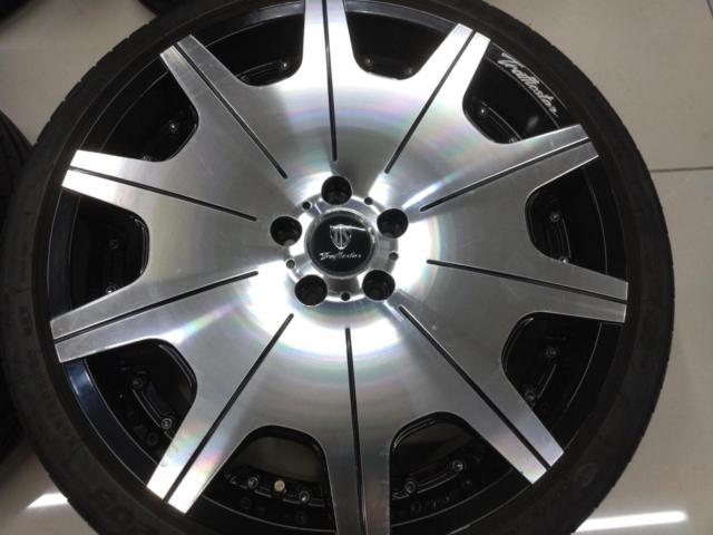 HOT
STUFF
Trafficstar
DTX
MONOBLOCK+MINERVA
F205