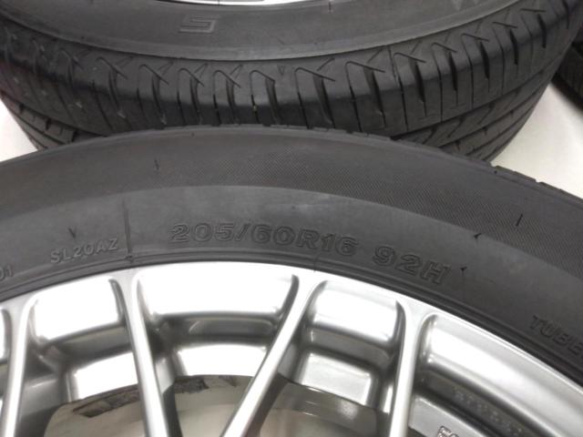 TOYOTA
Toyota Voxy/ZRR80 genuine BBS forged wheels + BRIDGESTONE
SEIBERLING
SL 201