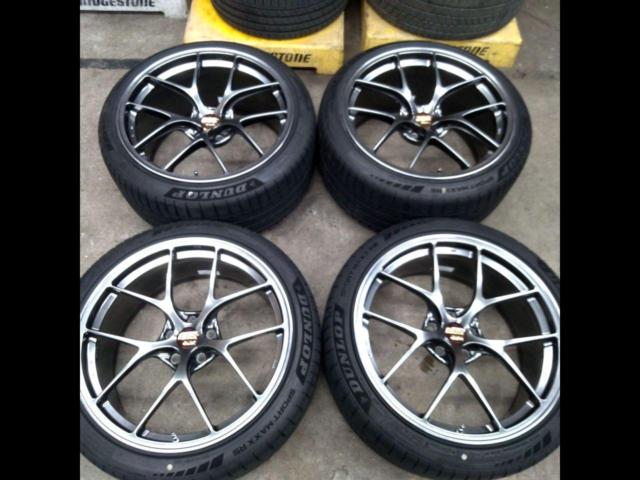  BMW
For the current 7 Series! The ultimate ultra-high-performance duralumin forged wheels! BBS
RI-D
DURA
RI082
RI029
+
DUNLOP
SP
SPORT
RS