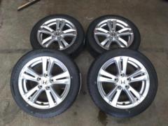 HONDA with new tires
CR-Z / ZF1
Original wheel + KENDA
To all KR203 Freed owners: Inch-up using genuine parts!!!
