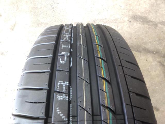 HONDA with new tires
CR-Z / ZF1
Original wheel + KENDA
To all KR203 Freed owners: Inch-up using genuine parts!!!