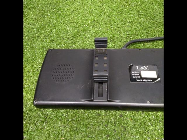 L &amp; V
Mirror type monitor